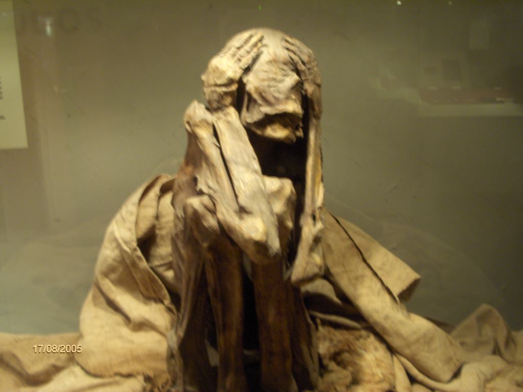 ΛΙΜΑ (μουσείο ανθρωπολογίας )ΜΟΥΜΙΑ