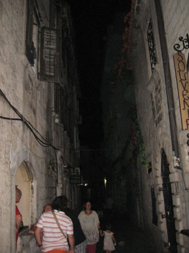 Μέσα στο κάστο του Κότορ