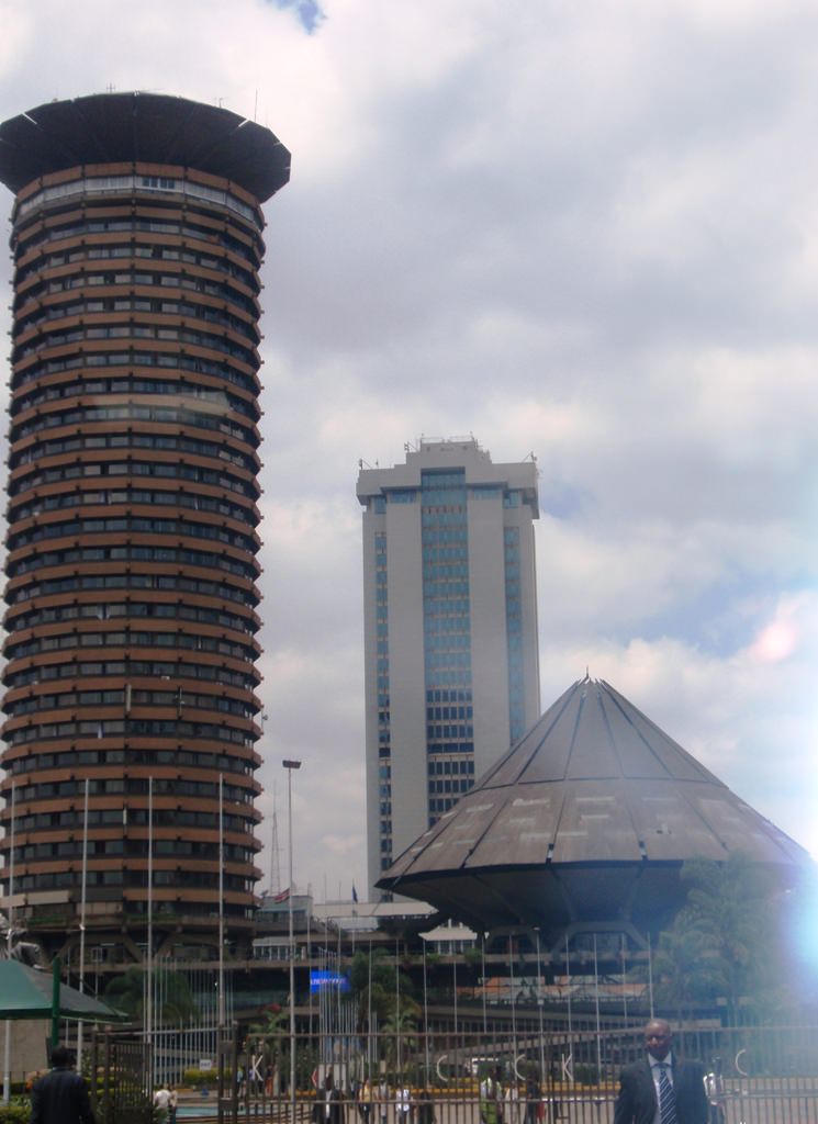 Μη αναμενόμενα κτίρια στο Ναϊρόμπι