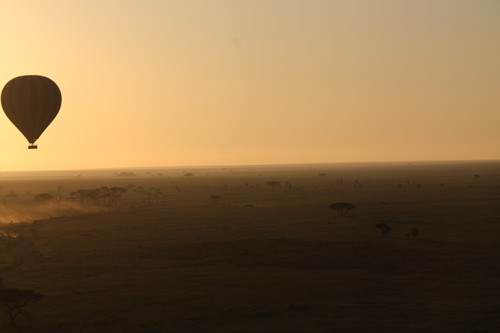 Ξημέρωμα και Balloon safari