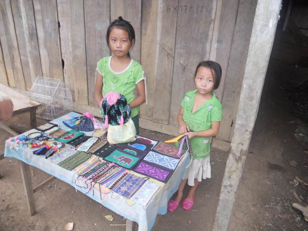 Οικισμός εθνότητας Mong κοντά στη Luang Prabang