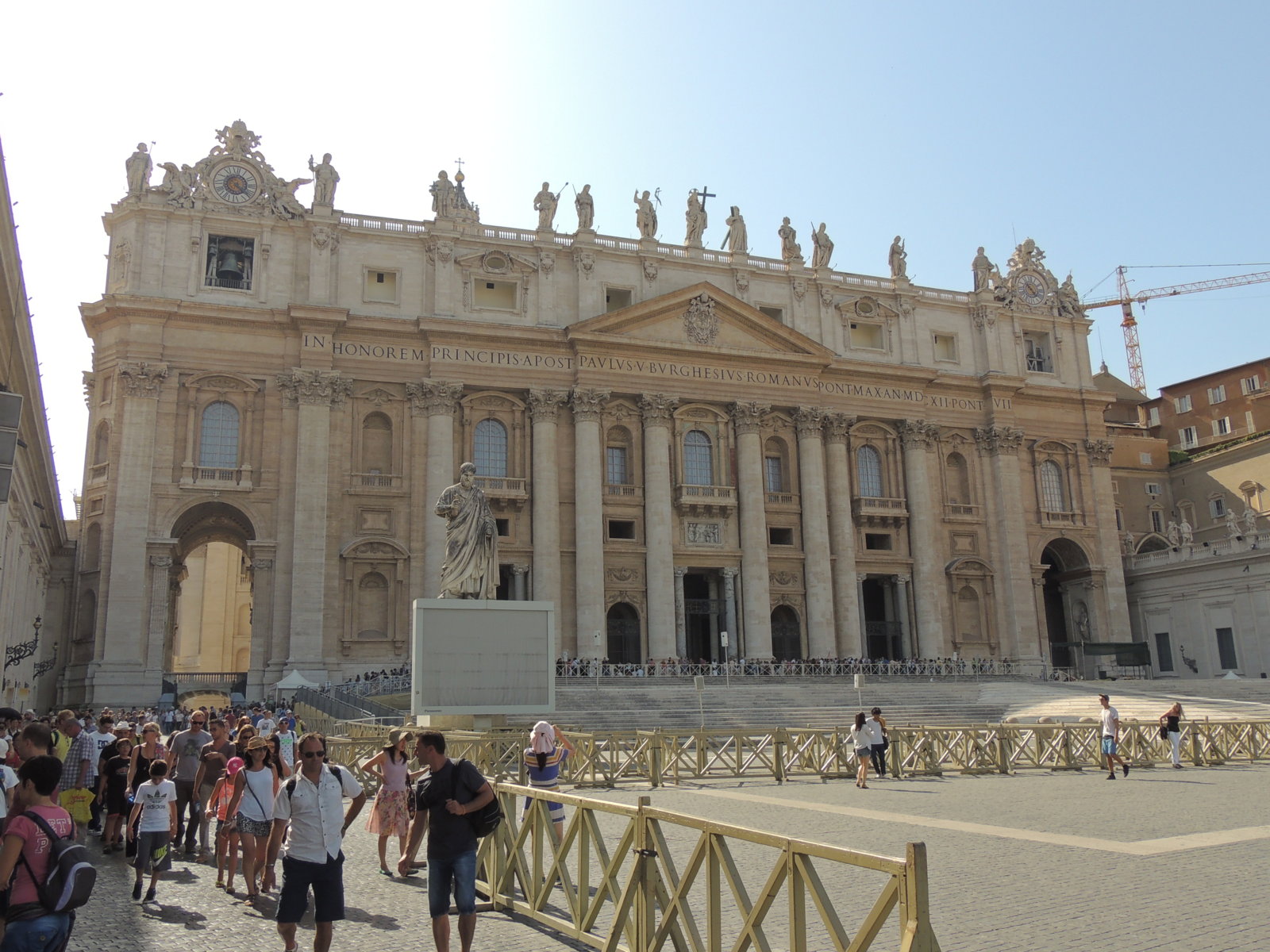 ΠΛΑΤΕΙΑ ΑΓ.ΠΕΤΡΟΥ