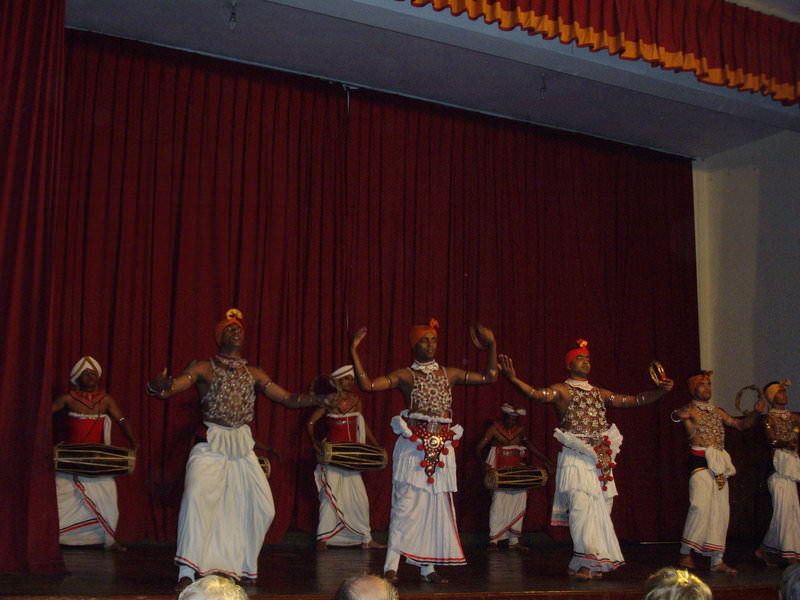 Παραδοσιακοί χοροί