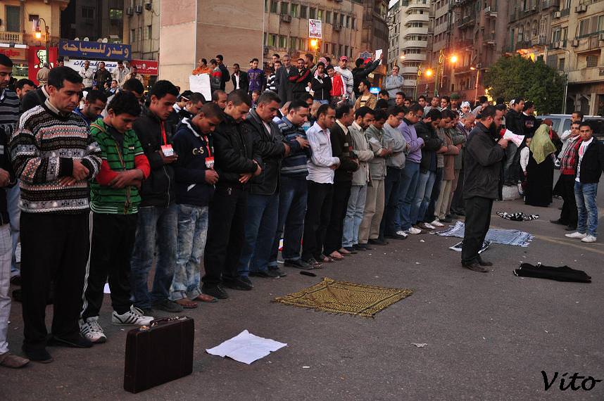 Προσευχή στην πλατεία Ταχρίρ