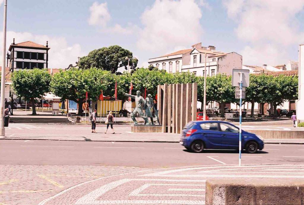 Πόντα Ντελγκάδα  - Αντιπολεμικό Μνημείο (Σαο Μιγκέλ)