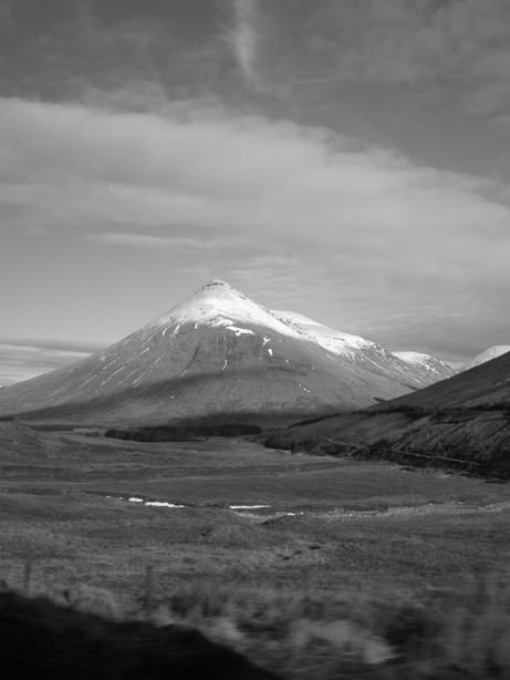 Σύνορα Lowlands + Highlands