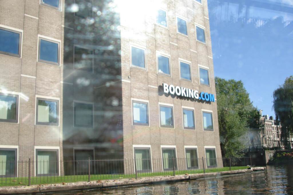 Τα γραφεία του Booking.com στο Αμστερνταμ