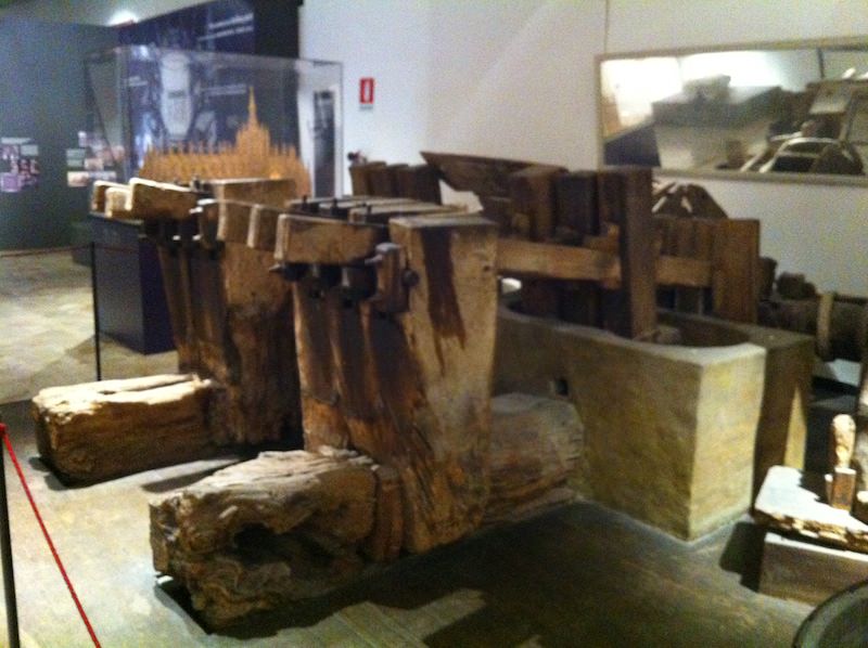 Τα εργαλεία εποχής με τα οποία κατασκευάστηκε το Duomo