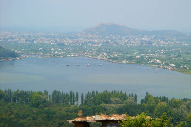 Το Κασμίρ από το Κάστρο