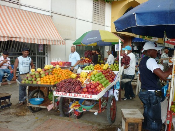 Υπαίθρια αγορά στην Cartagena