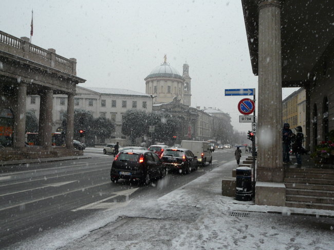 Χιονισμένο Bergamo 3