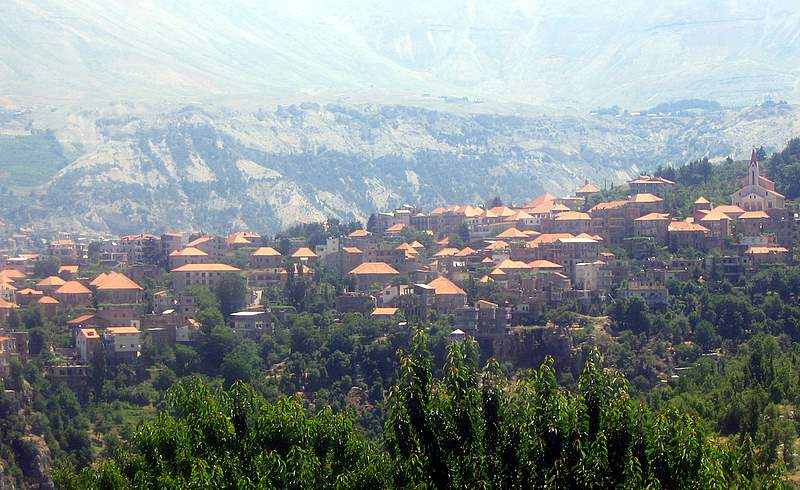 χωριό στην κοιλάδα Qadisha