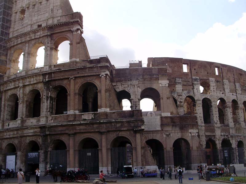 076Colosseo