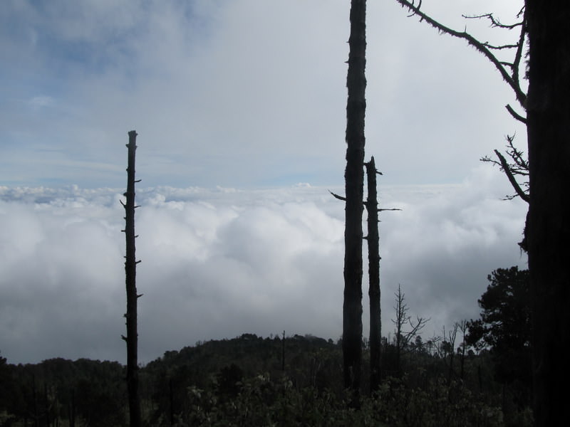 Acatenango volcano climping - the cloud is coming