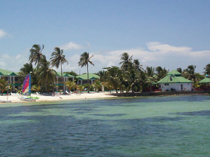 AMBERGRIS CAYE