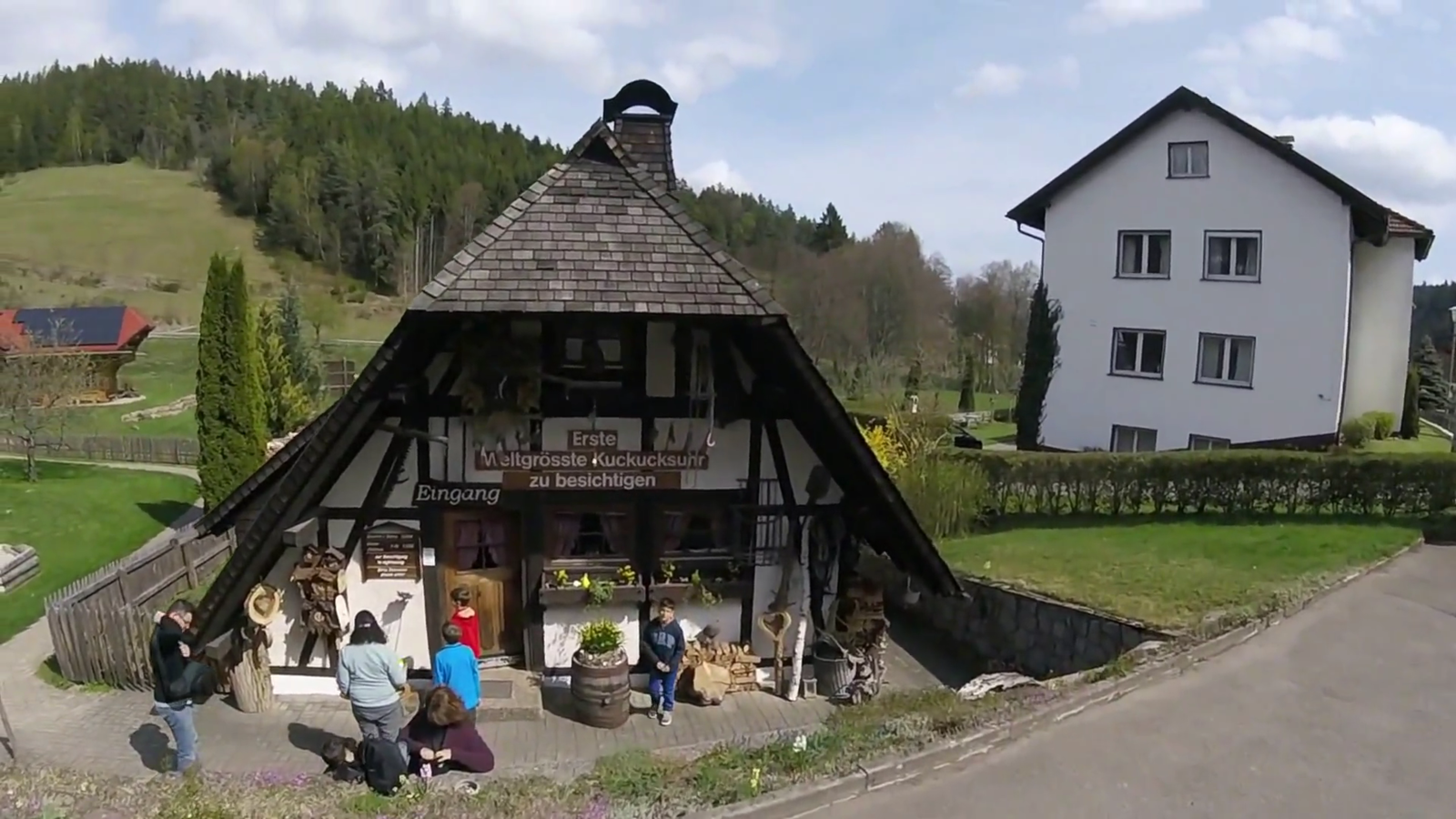 biggest cuckoo clock