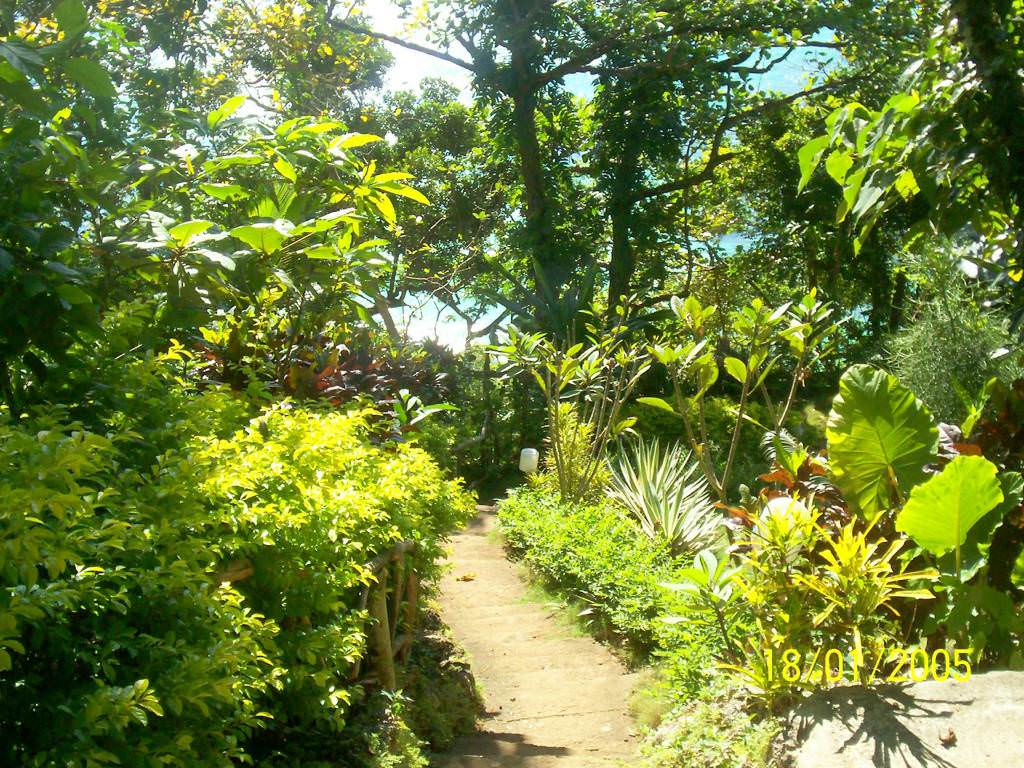 Boracay on the way to balinghai beach
