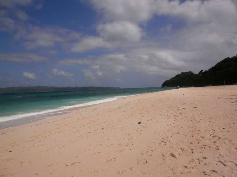 BORACAY - PUKA BEACH