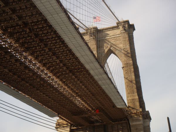 Brooklyn_bridge