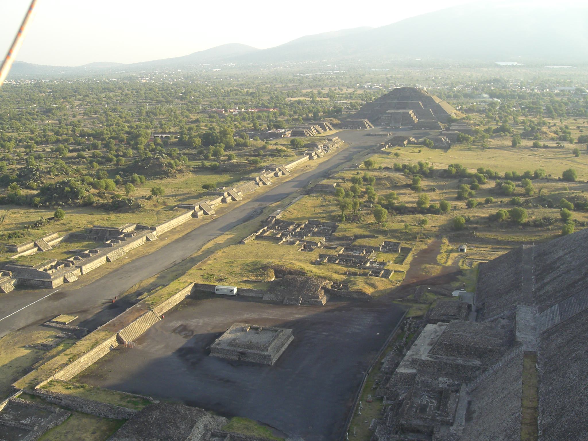 Calzada de los Muertos