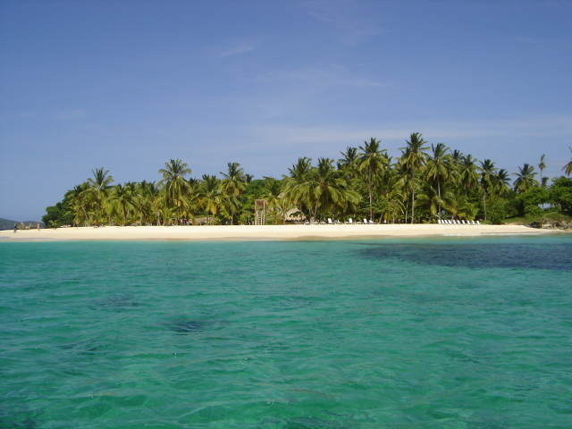 Cayo Levantado ή Bacardi Island