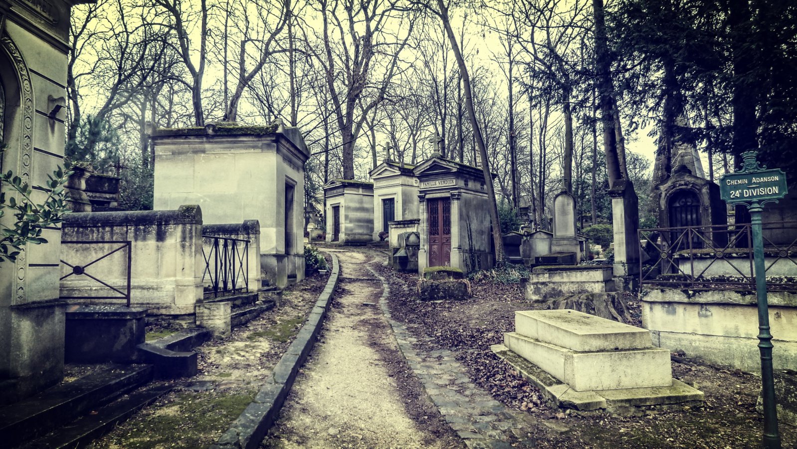 Cimetière du Père-Lachaise / Père Lahaise Cemetery