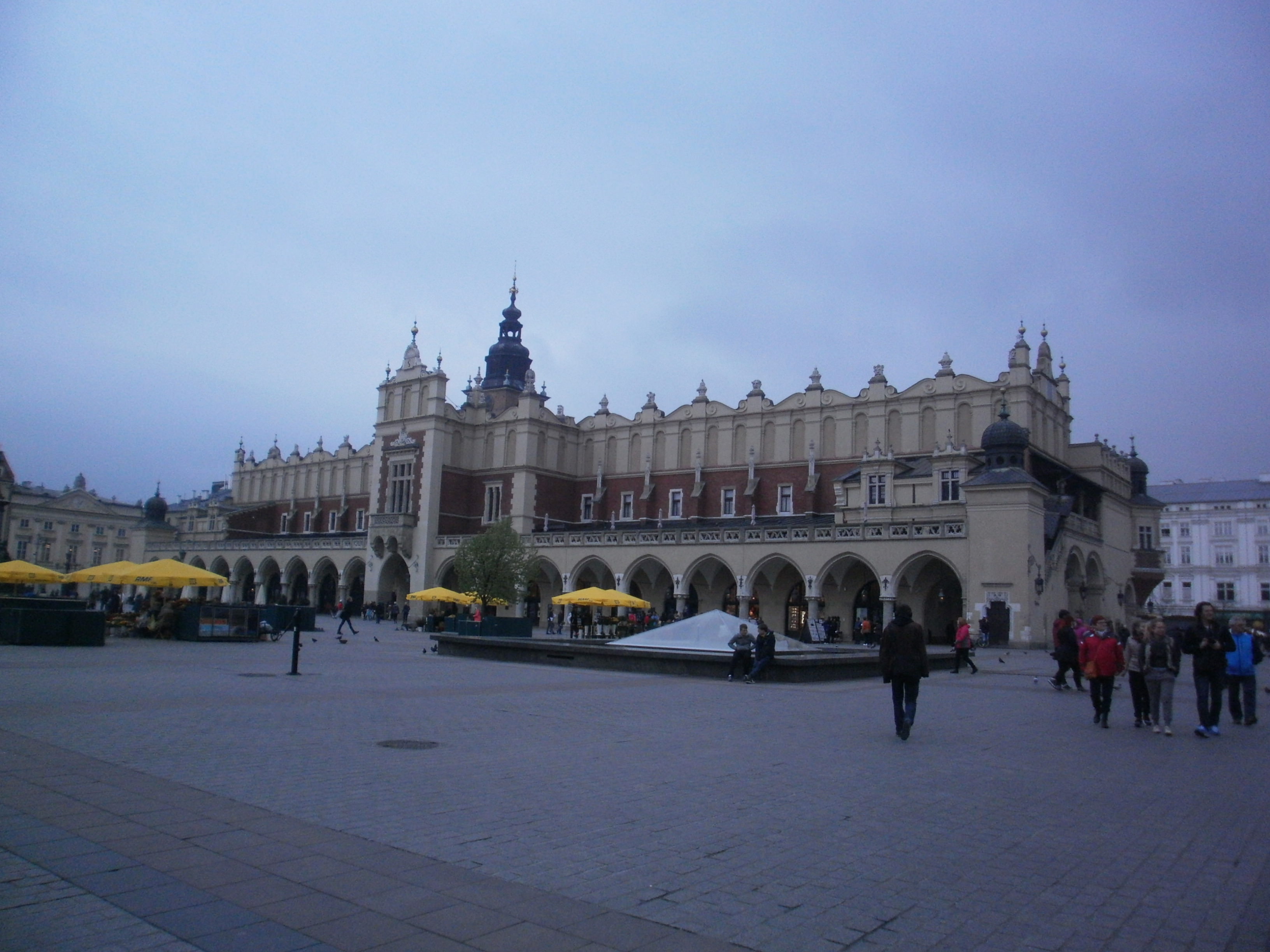 CRACOW - MAIN SQUARE