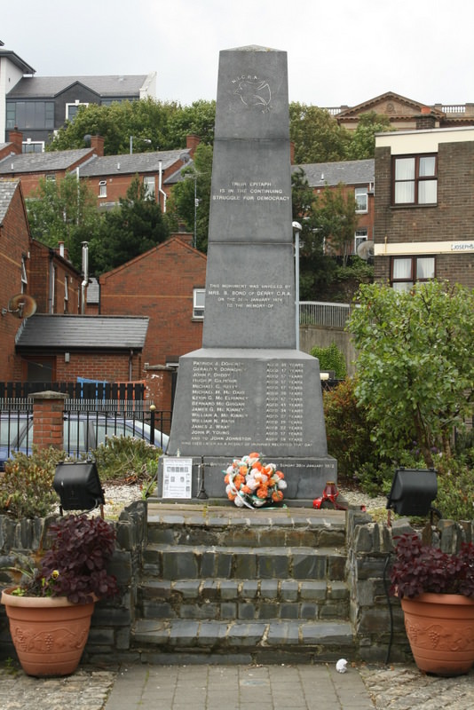 Derry - Bloody Sunday Memorial