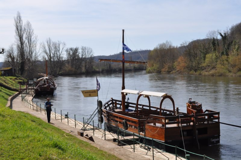 Dordogne river (La Roque-Gageac)