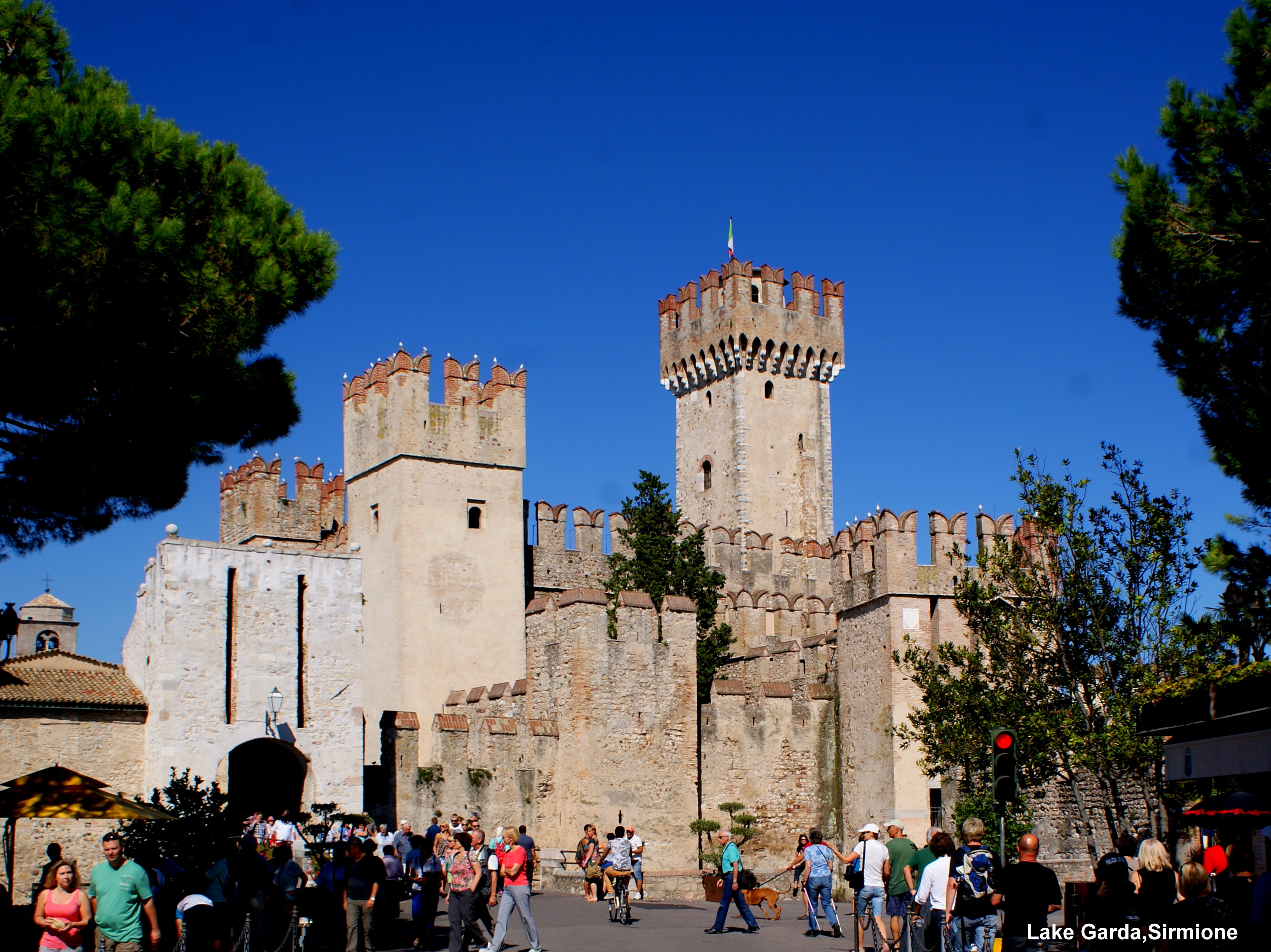 Garda lake,Sirmione castle