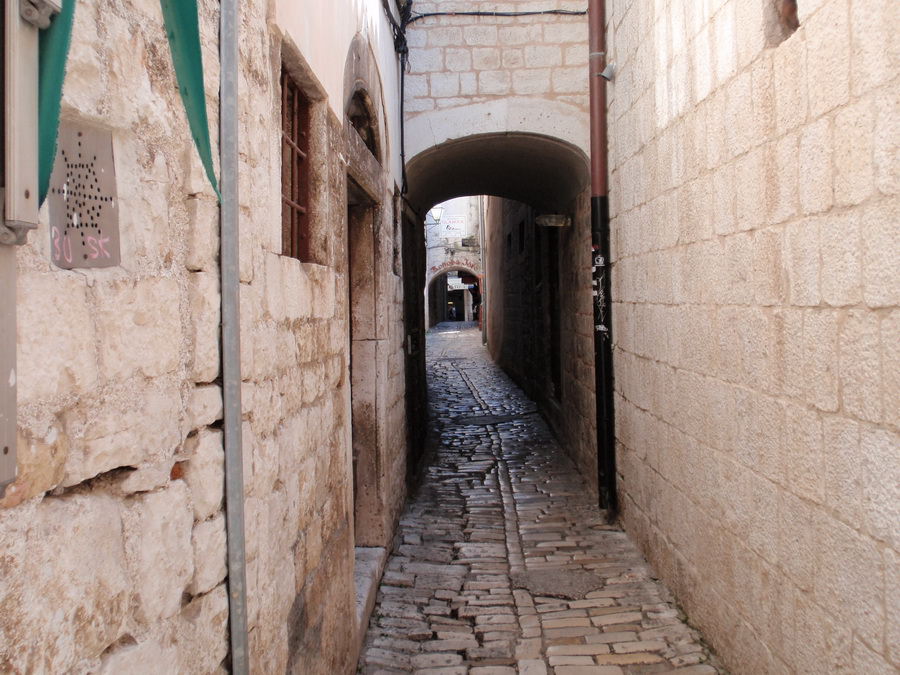 GRAD TROGIR1