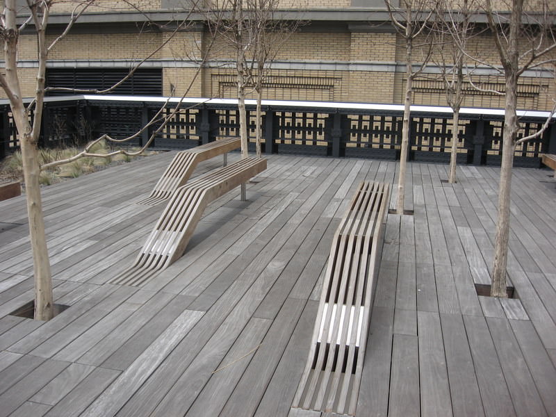 High line in meatpacking district