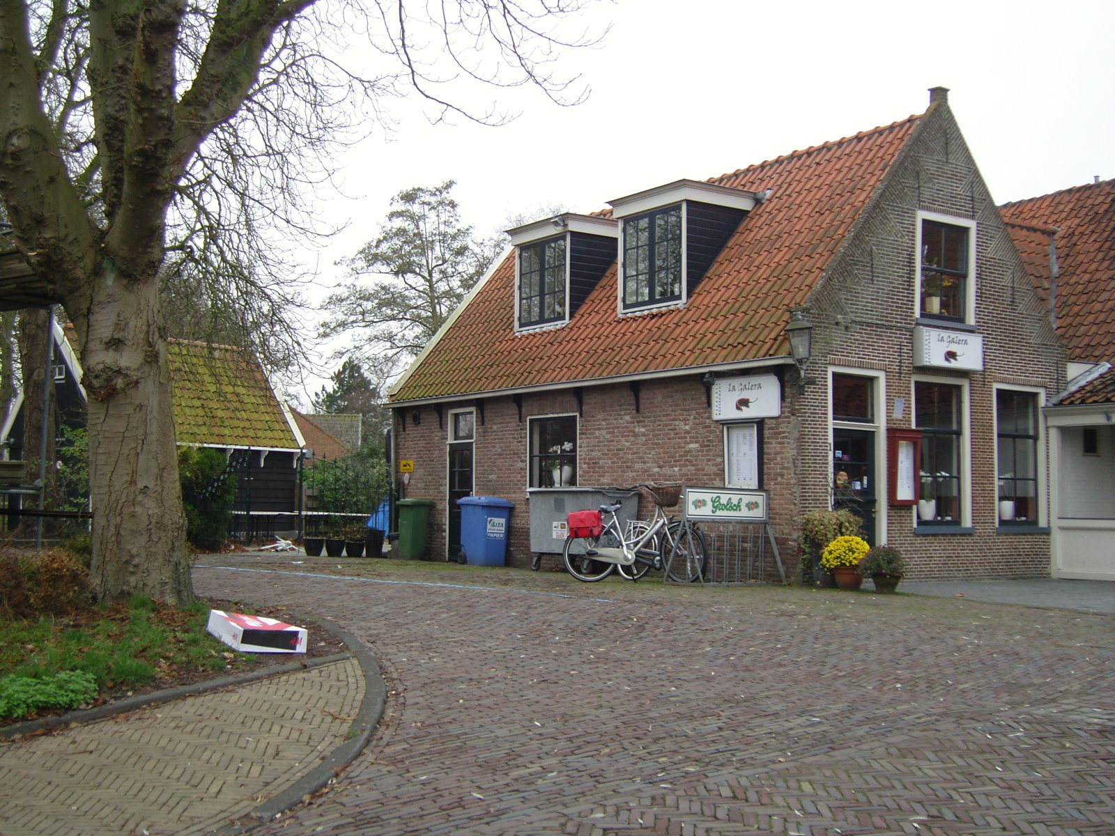 Holland 168