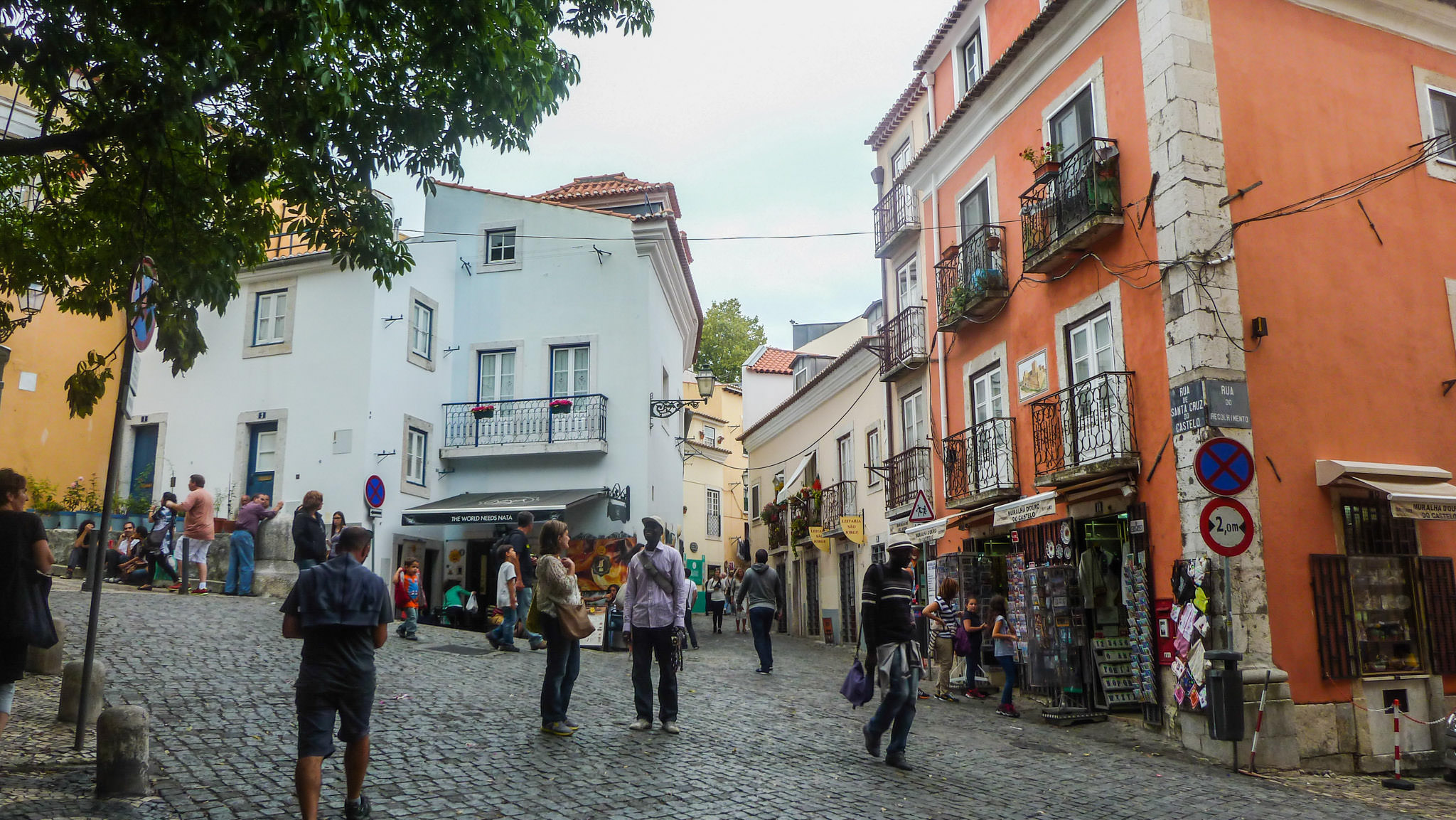 Largo Santa Cruz do Castelo - Alfama