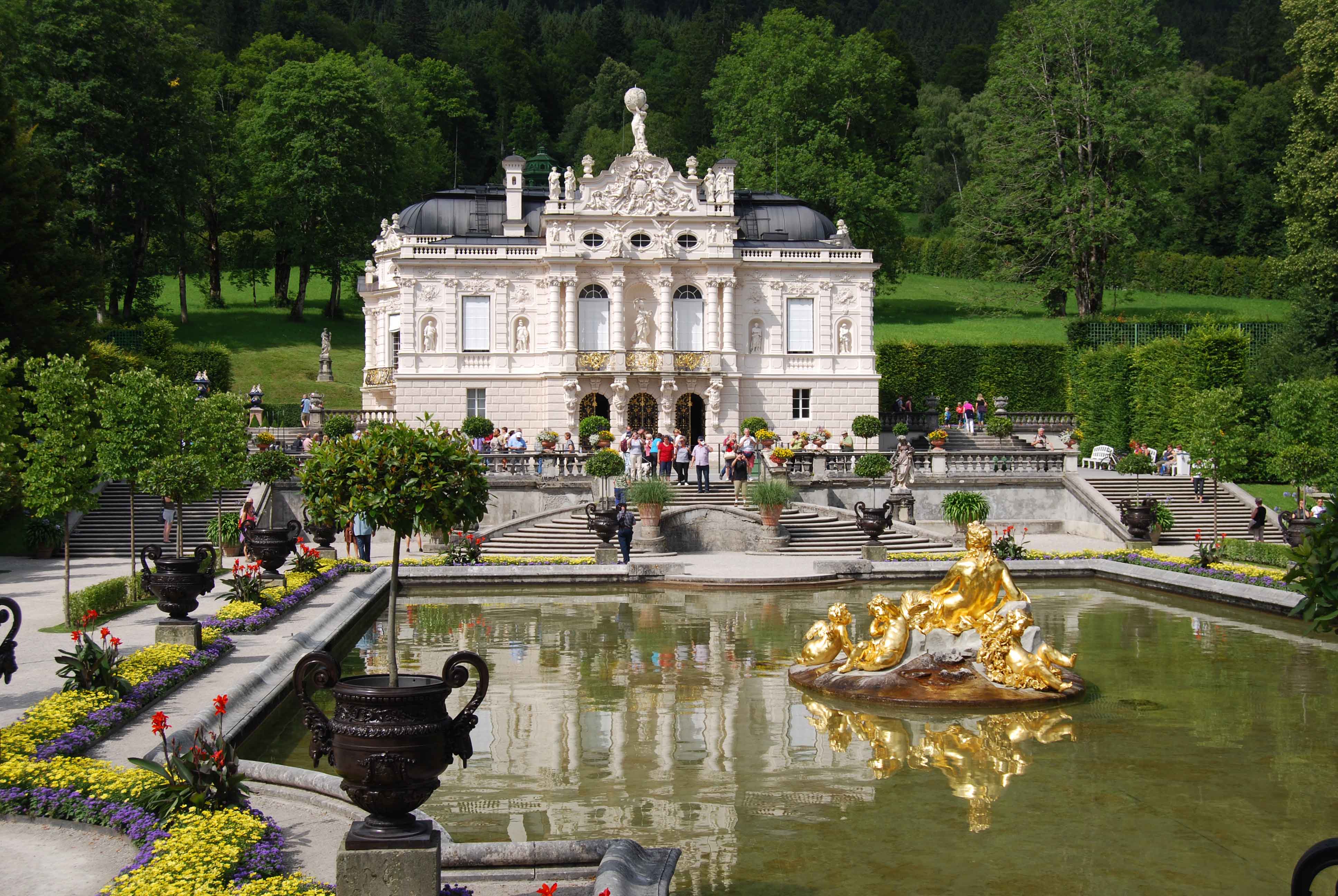 LINDERHOF