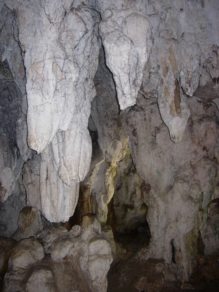 Masta Al-Helu, Al Dawayat Cave