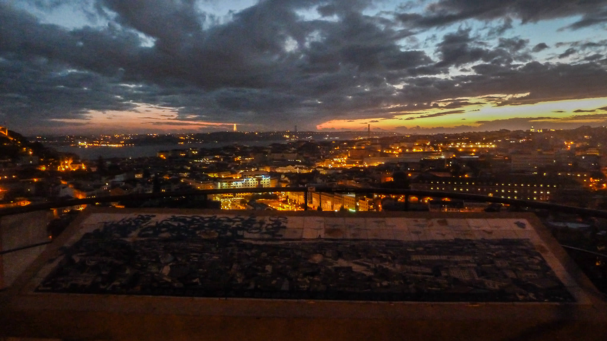 Miradouro da Senhora do Monte - Alfama