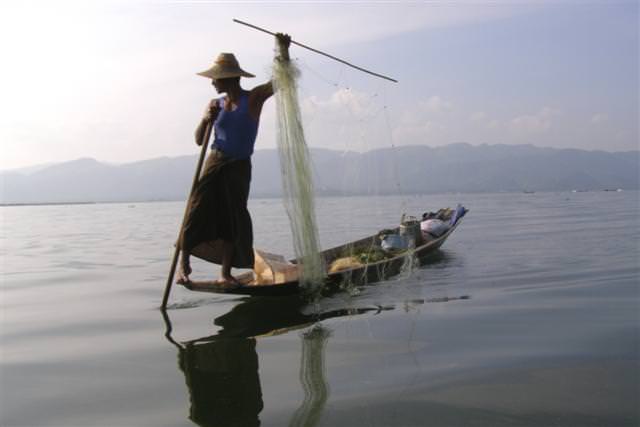 myanmar-inle lake .