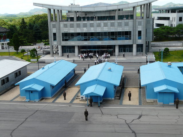 North-South Korea: the borderline