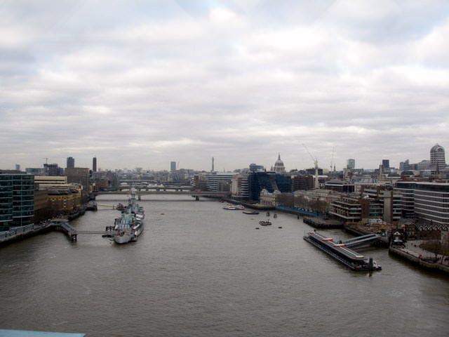P1284789