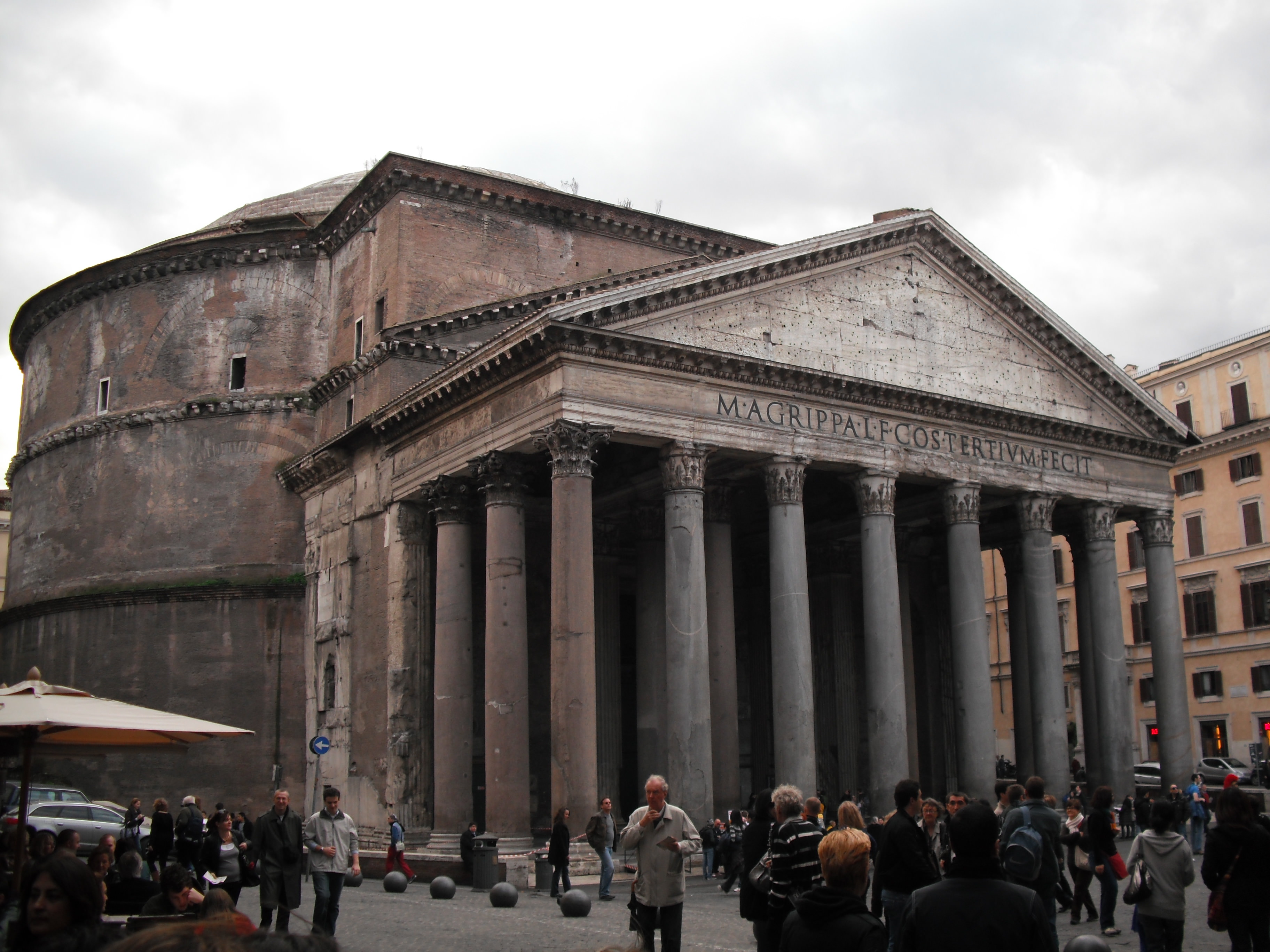 Pantheon, Rome, Italy, December 2009