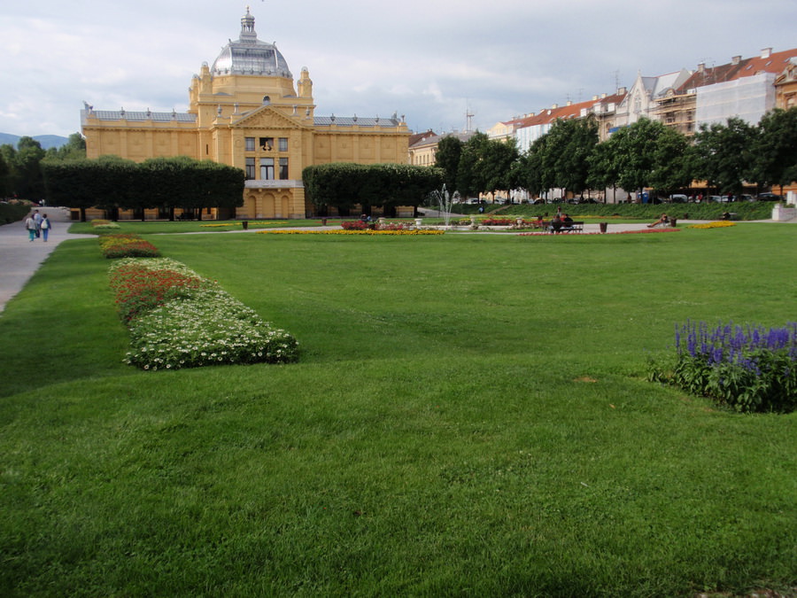 PARK KRALJA TOMISLAVA
