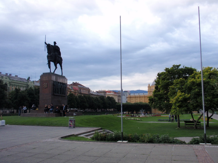 PARK KRALJA TOMISLAVA2