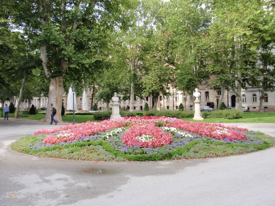 PARK ZRINJEVAC