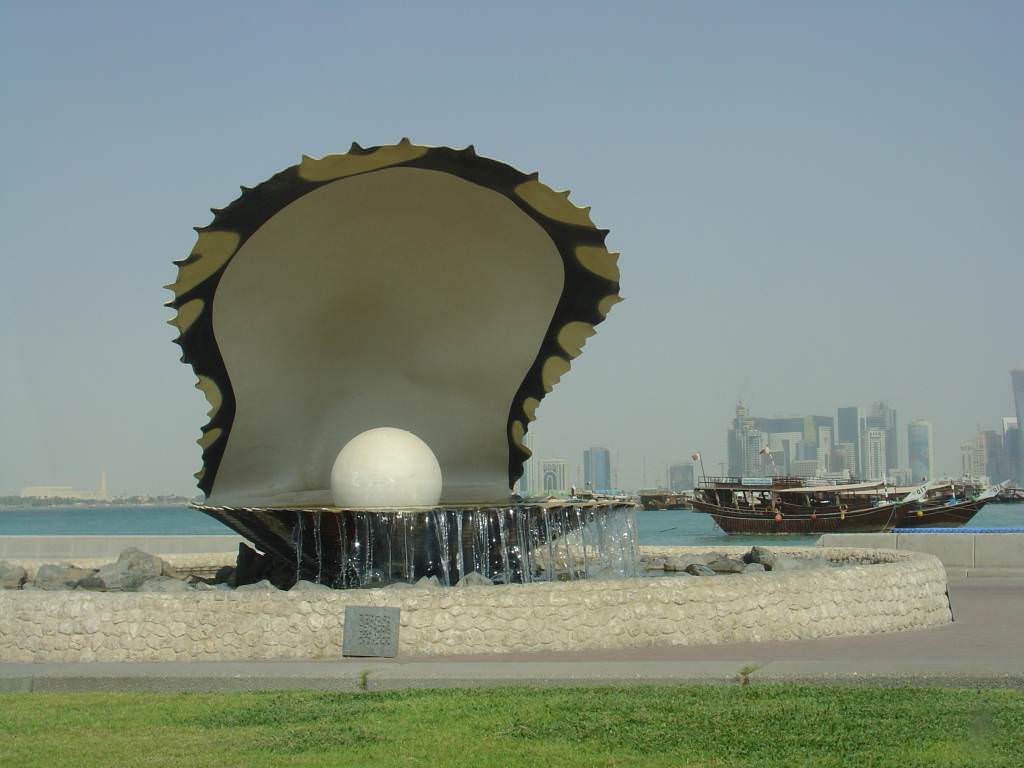 Pearl monument