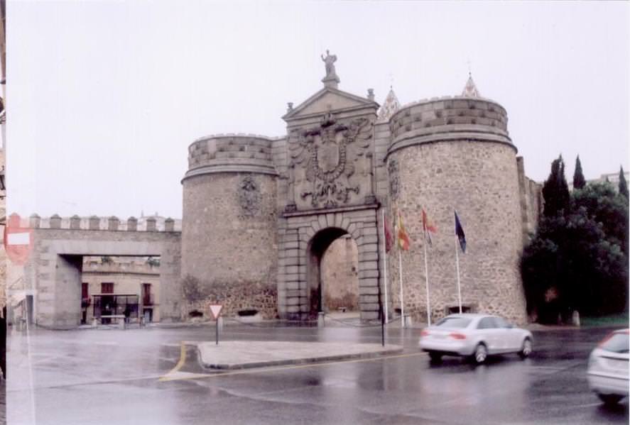 Puerta de Bisagra