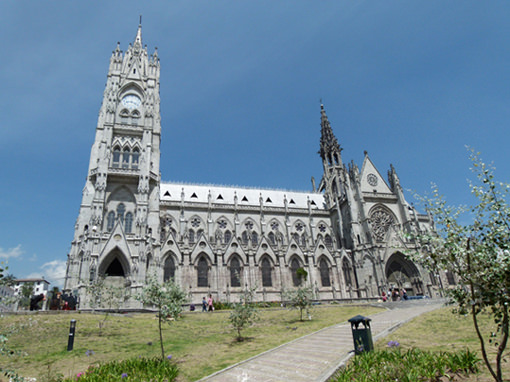 Quito - Basilica del Voto