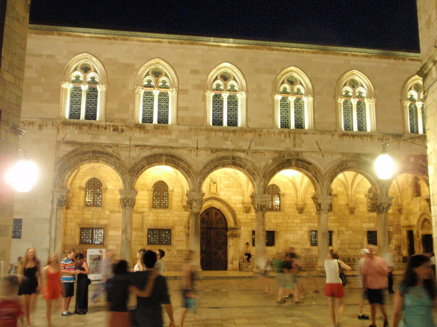 RECTOR'S PALACE