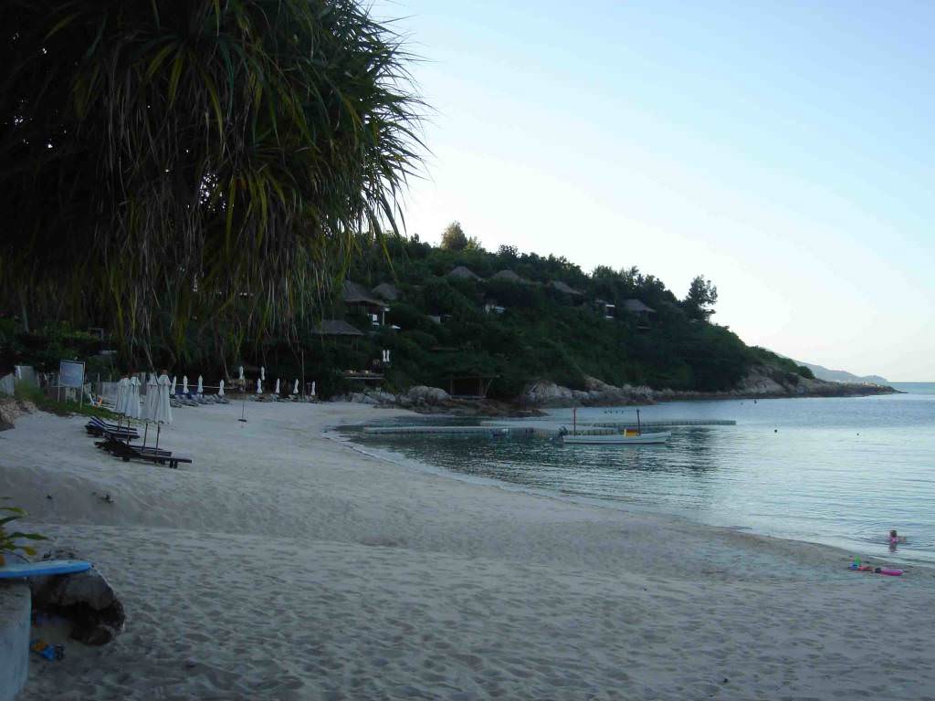 Samrong bay or secret beach