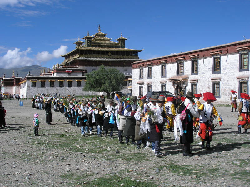 Samye monastery η γιορτή της συγκομιδής